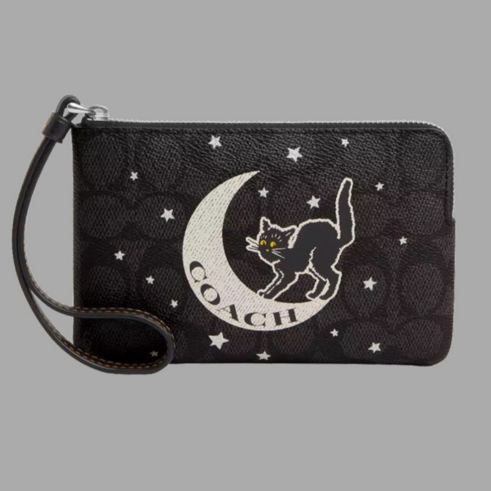 Coach Halloween Cat Corner Wristlet 2024 new in sealed packaging